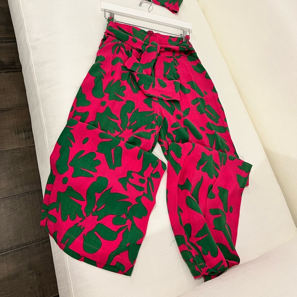 Two Piece Set - image 6